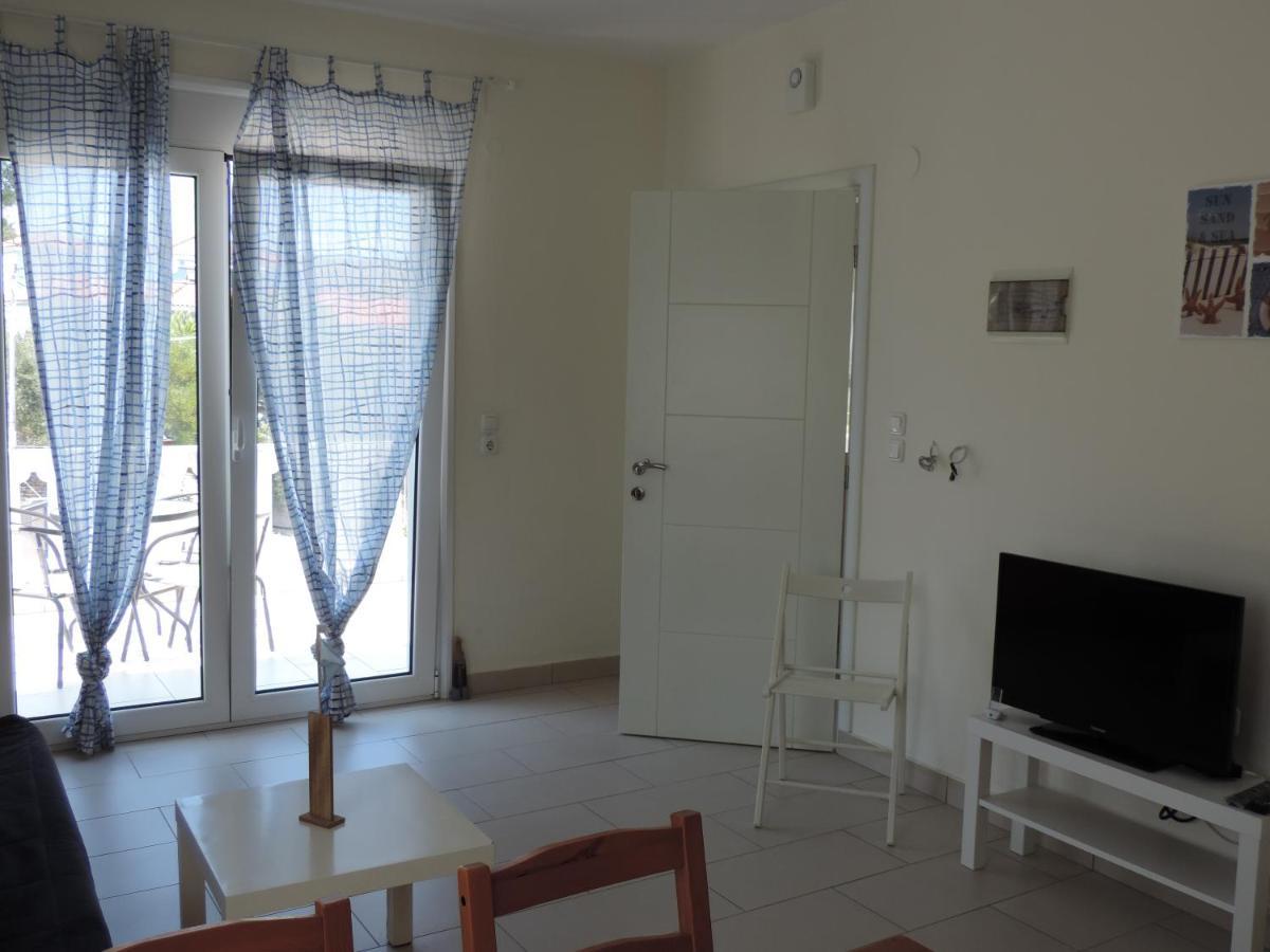 Fotis Apartments Skala Neon Kydonion Ngoại thất bức ảnh