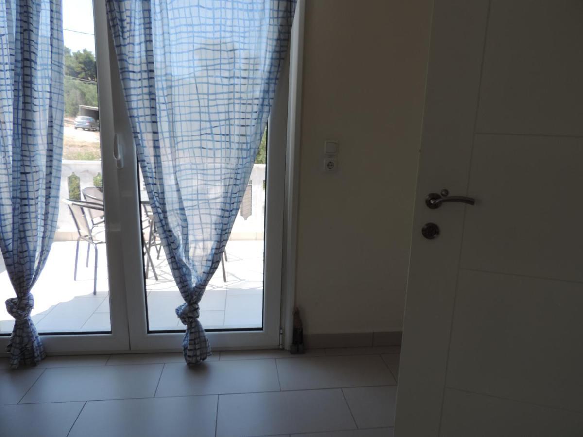 Fotis Apartments Skala Neon Kydonion Ngoại thất bức ảnh